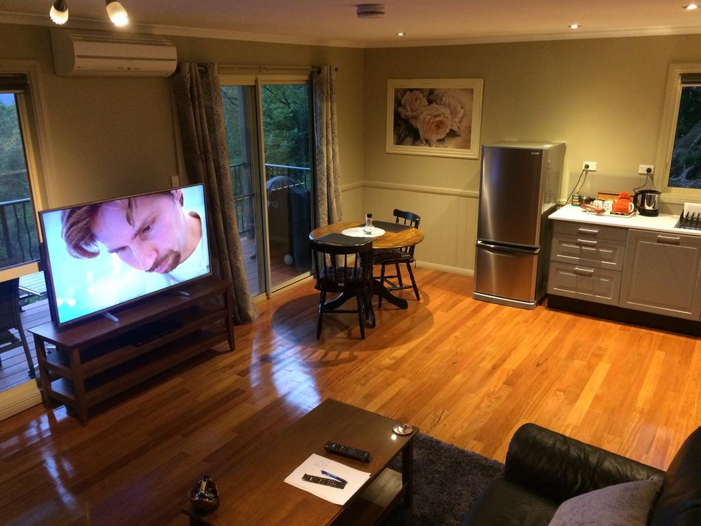Maleny Luxury Cottages Ngoại thất bức ảnh